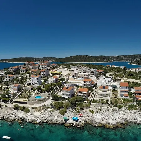 Vila Cerjan Sevid