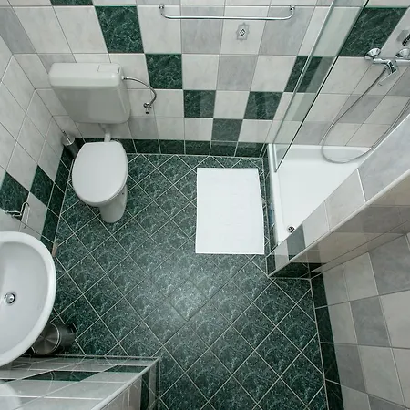 Vila Cerjan *