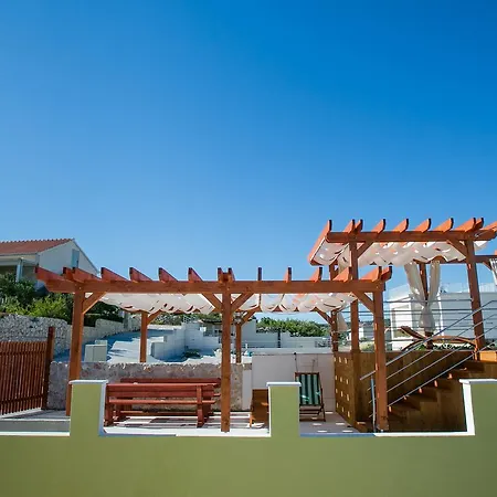 Vila Cerjan *